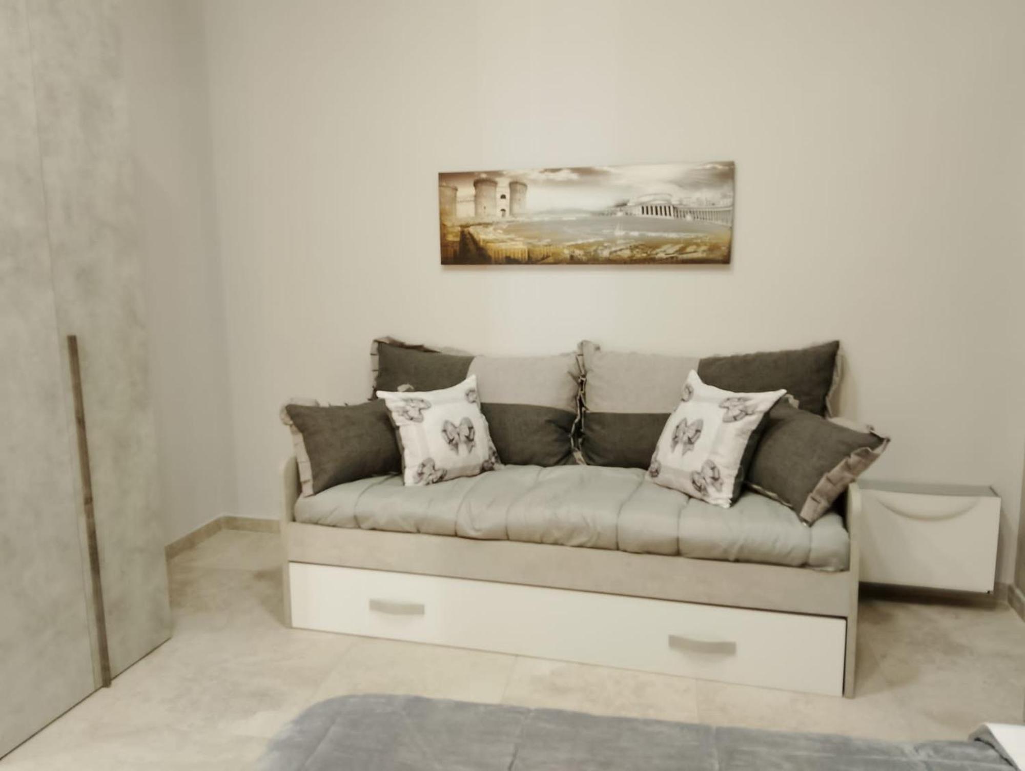 Mary House Napoli Centro Appartement Buitenkant foto