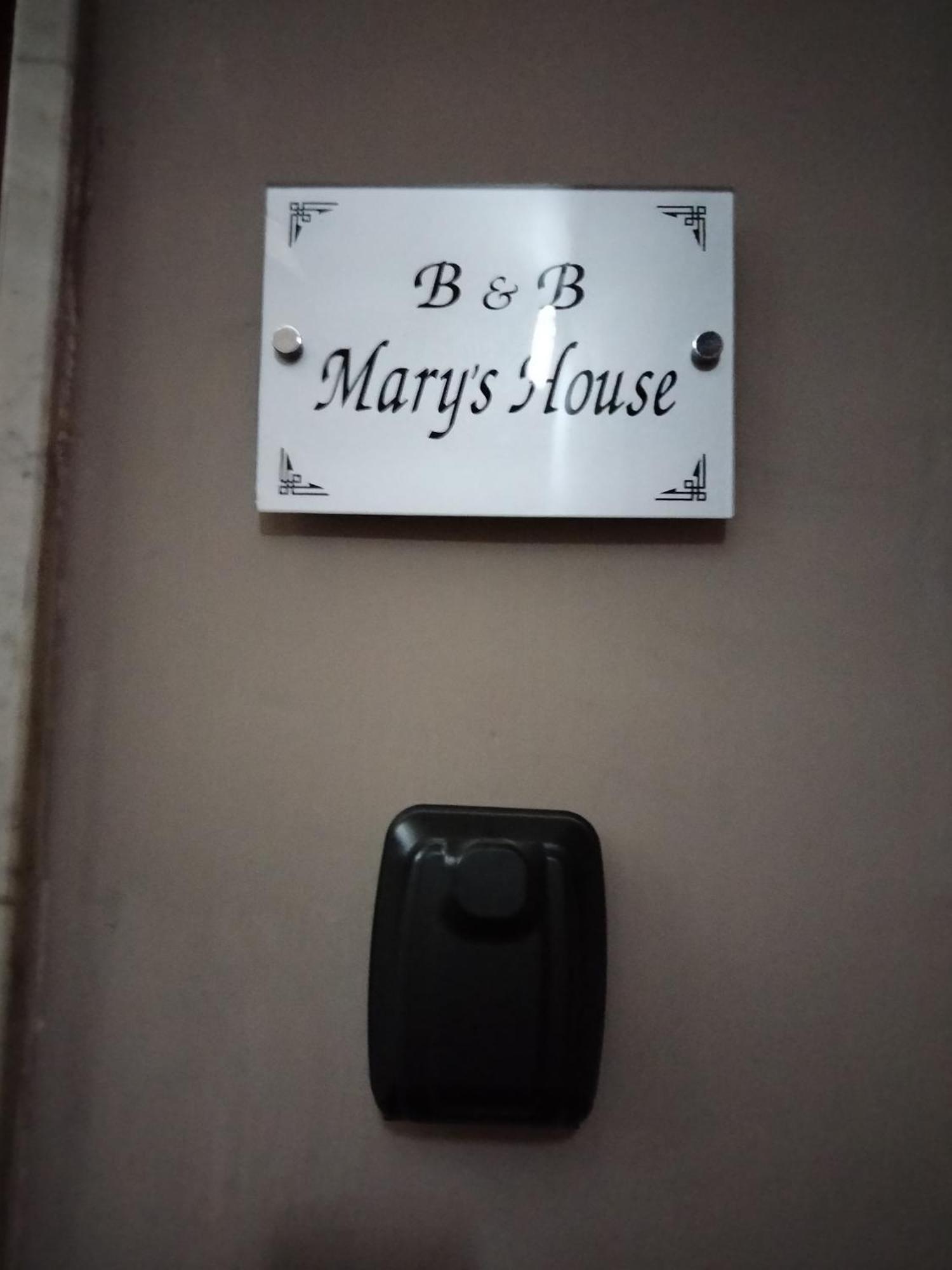 Mary House Napoli Centro Appartement Buitenkant foto